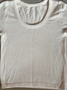 Gypsy & Jade Off White Waffle Knit Short Sleeve Top Size Small/Medium